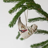 Dove Linen Ornament in Mistletoe